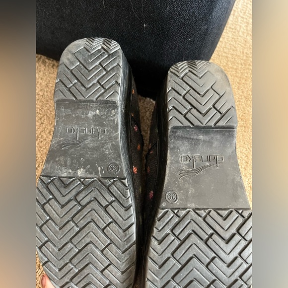 DANSKO CLOGS - Picture 3 of 3